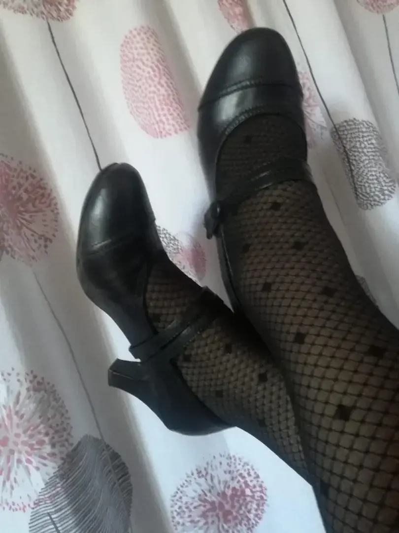 Leak & nude 3 — Foots-porn