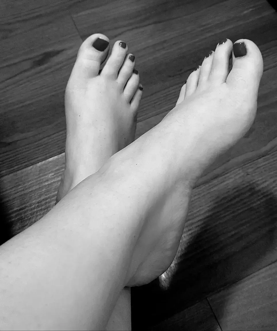 Leak & nude 1 — Missfeet24
