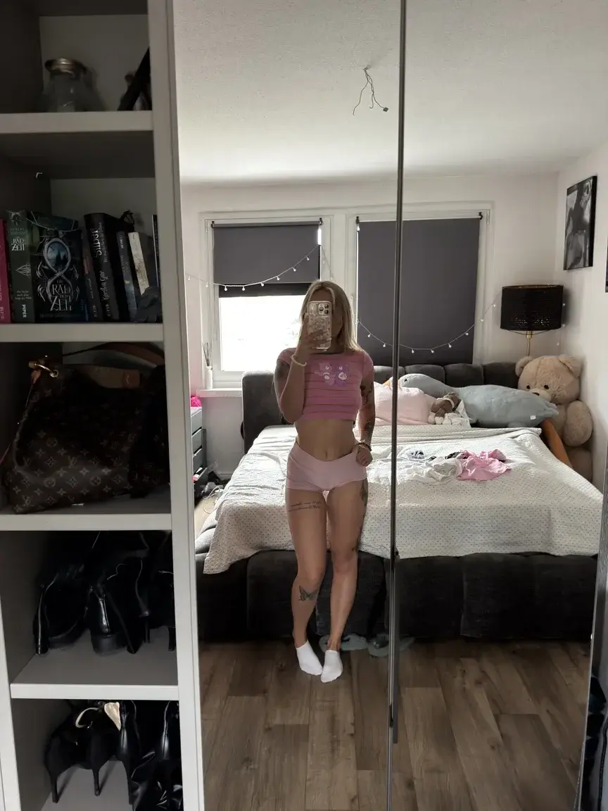 Leak & nude MYM — Zuckermaus : « 😋 » (MYM)