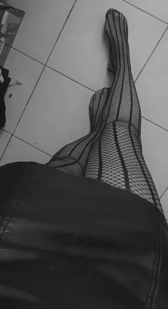 Leak & nude 3 — Piedhub69