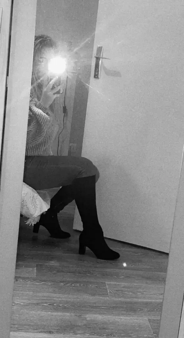 Leak & nude 3 — Faraah_7