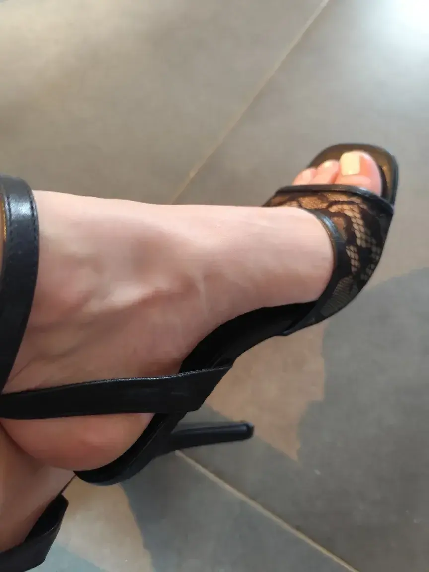 Nouvelles chaussures 😋😋