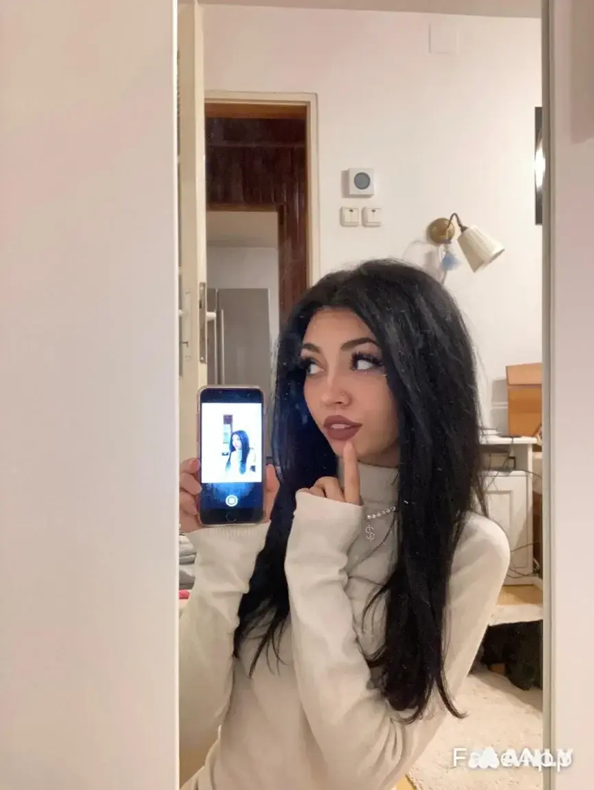 je suis tellement coquine ce soir ...