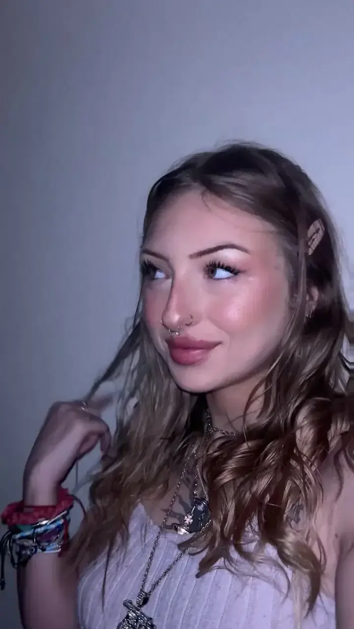 Leak & nude 4 — Mayobinks
