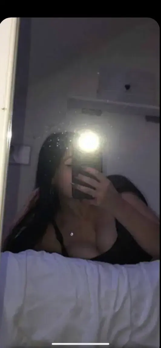 Leak & nude 3 — Helena16