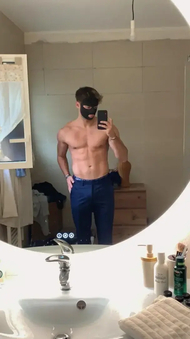 Leak & nude 1 — Realmatt
