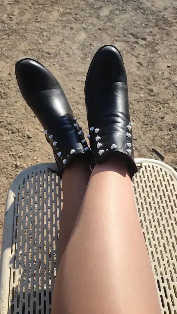 Leak & nude 7 — Suck_my_feet_baby