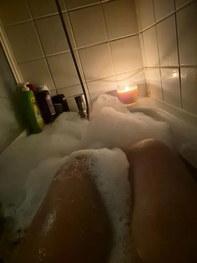 Leak & nude 2 — Asylis