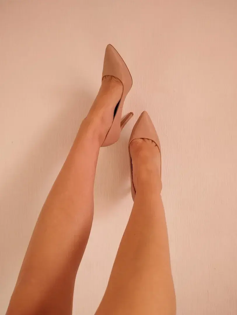 Leak & nude 2 — petitpieds96_