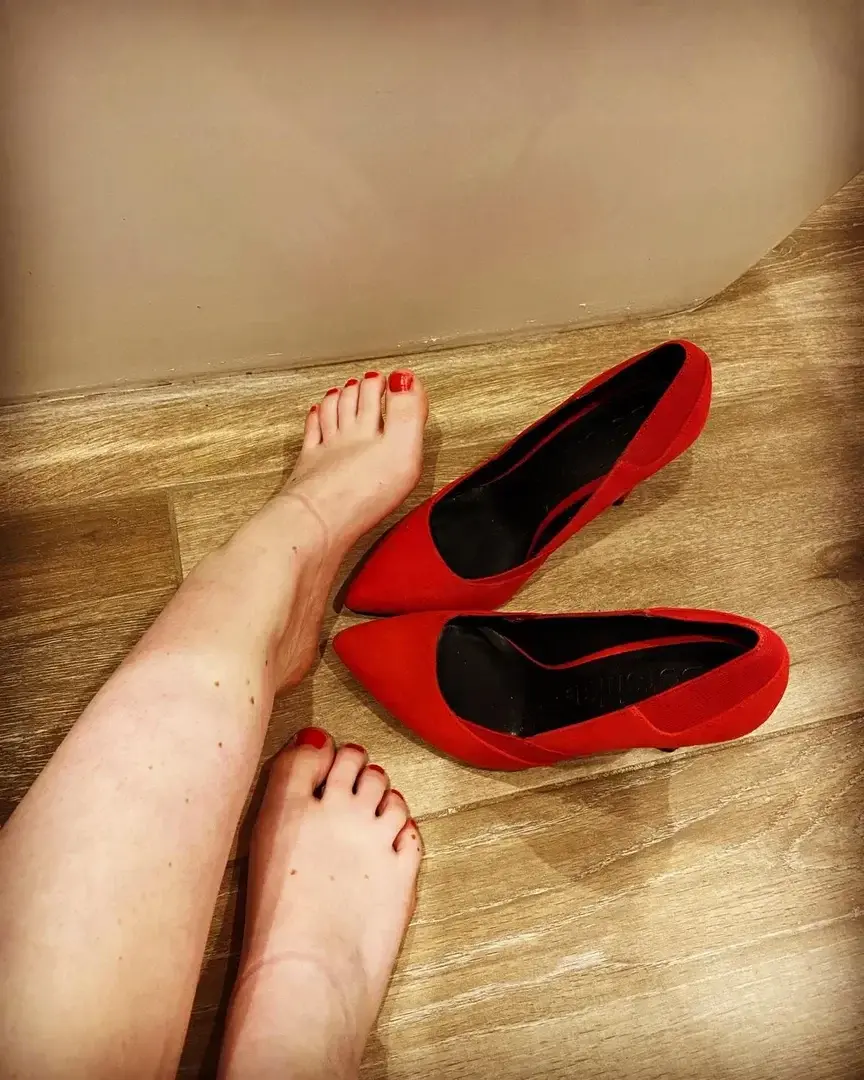 Leak & nude 3 — Frenchfeetparis