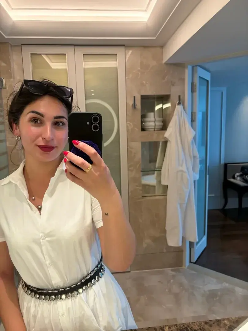 Leak public de Minuitbaby — « Un rendez vous avec un de vous ❤️ » (nude) sur MYM