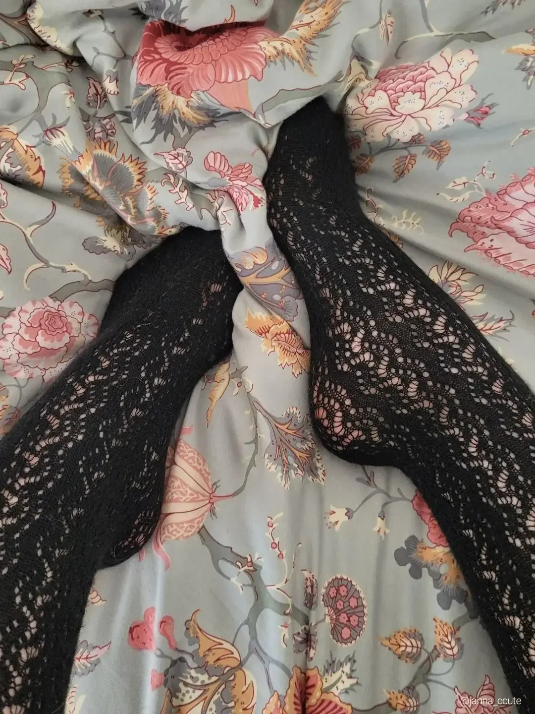 Leak & nude 2 — Janna_feet