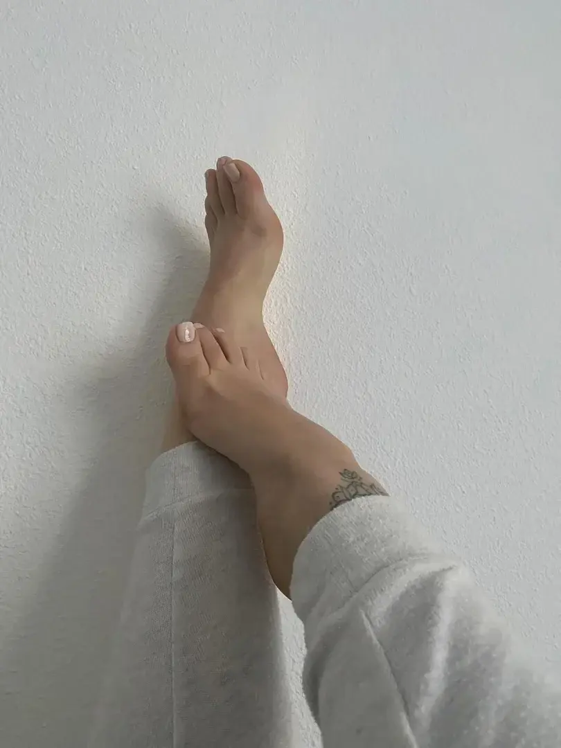 Leak & nude 4 — Hotandbadfeet