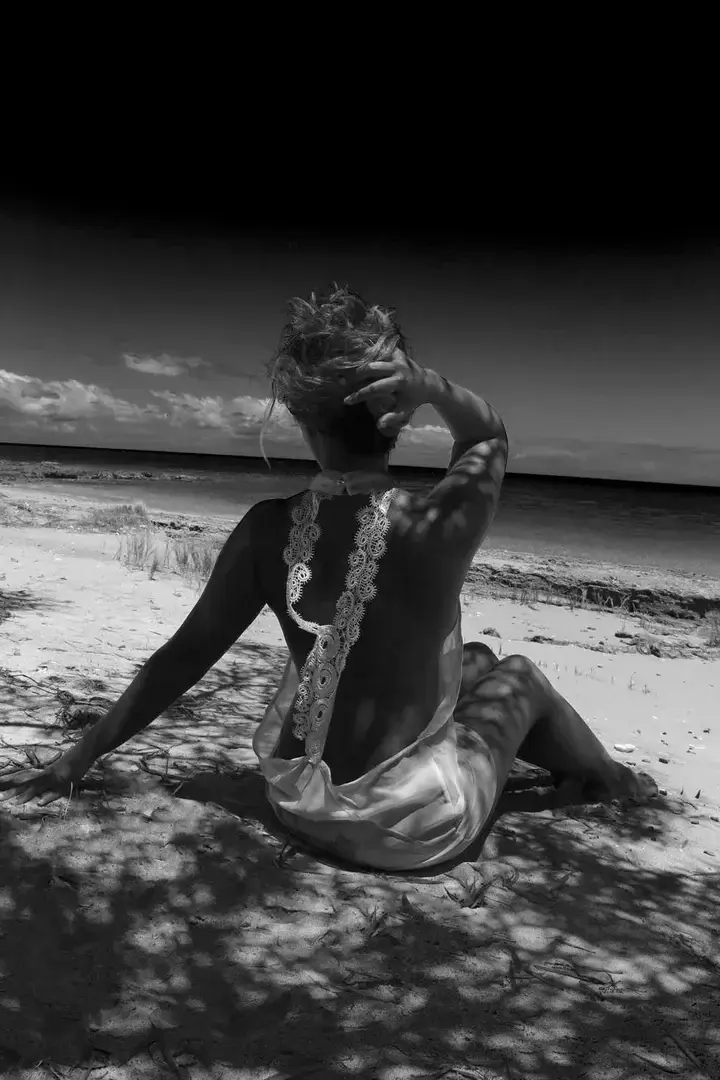 "La couleur est descriptive le noir et blanc est interprétatif"Elliott Erwitt