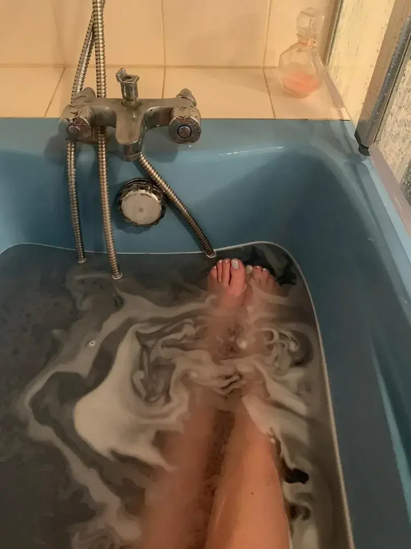 Leak & nude 2 — Littelfootbubbly
