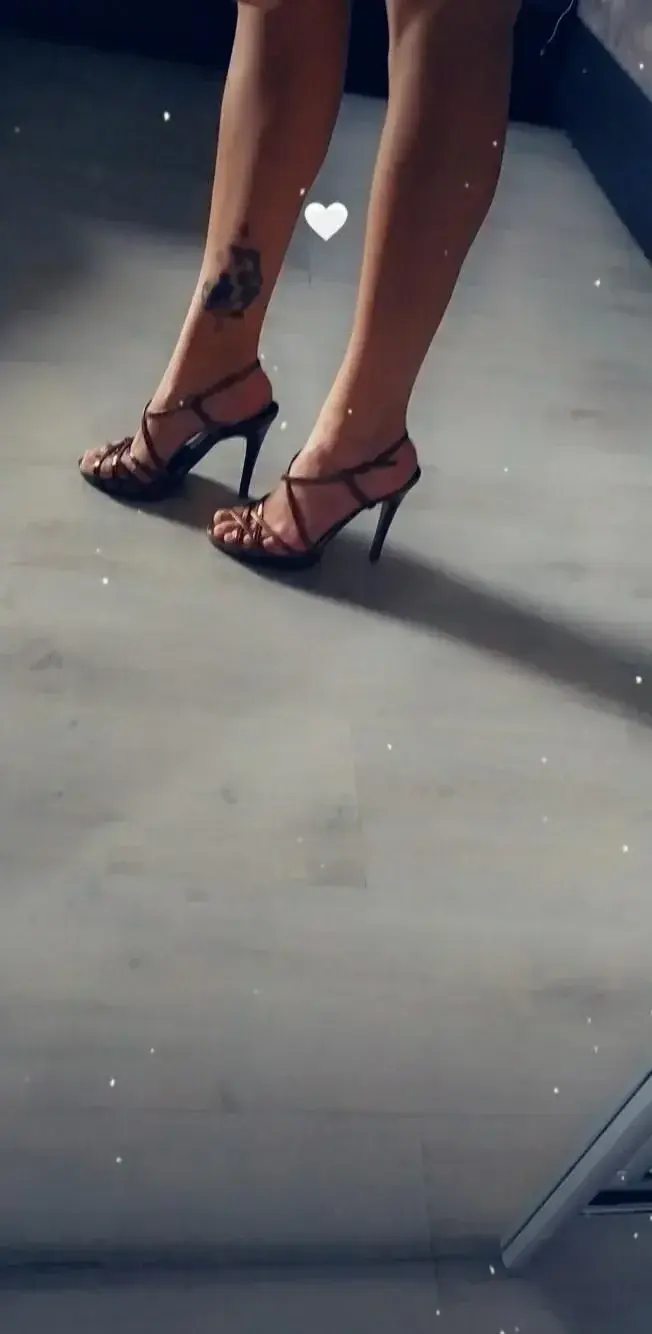Ragazzanapolitana - Photo exclusive MYM 2 | French Modèles
