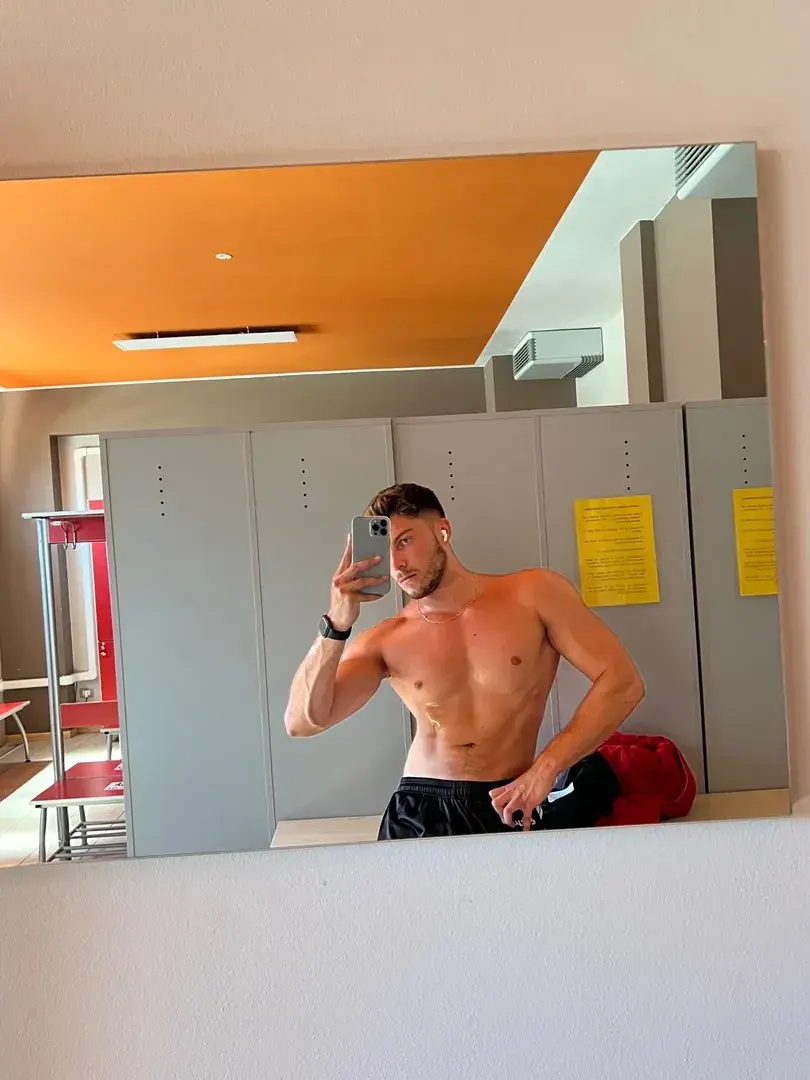 Leak & nude 2 — Maxbymaxime