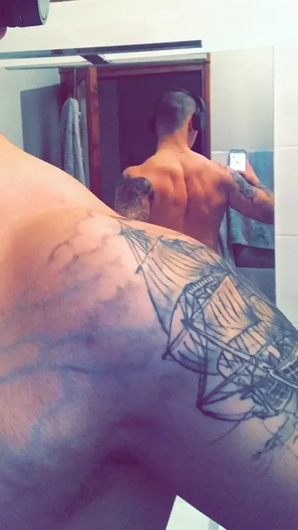 Leak & nude 1 — Jojo151992