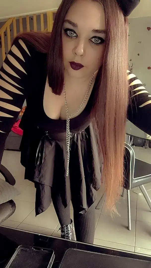 Hellanaa666 - Photo exclusive MYM 14 | French Modèles