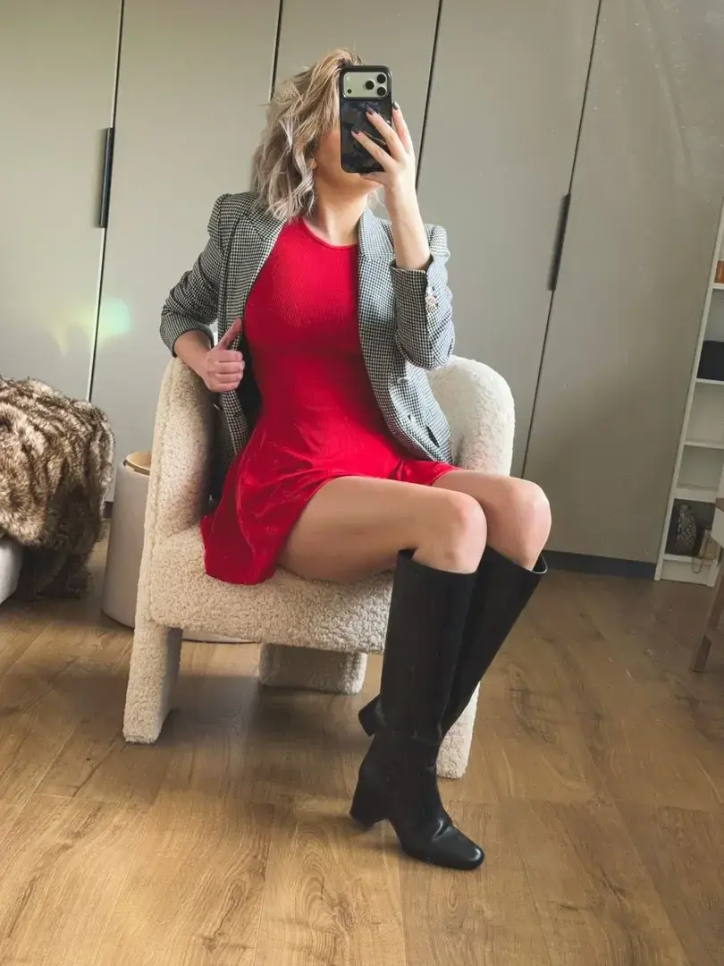 Diluvienne - Photo exclusive MYM 2 | French Modèles