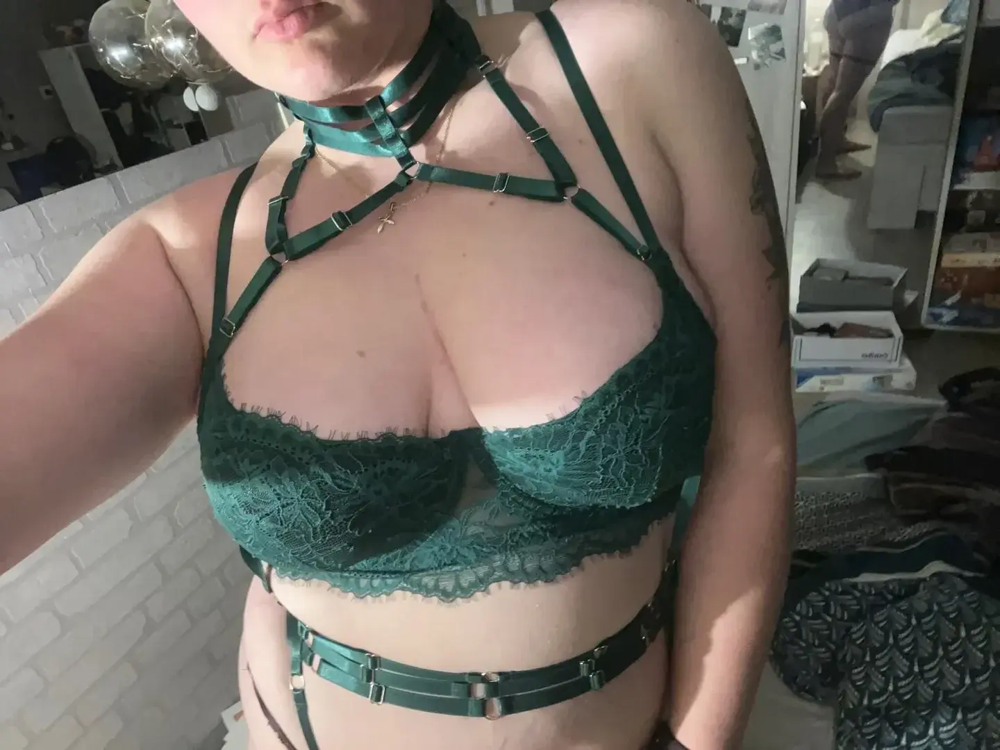 me_me0669 - Photo exclusive MYM 2 | French Modèles