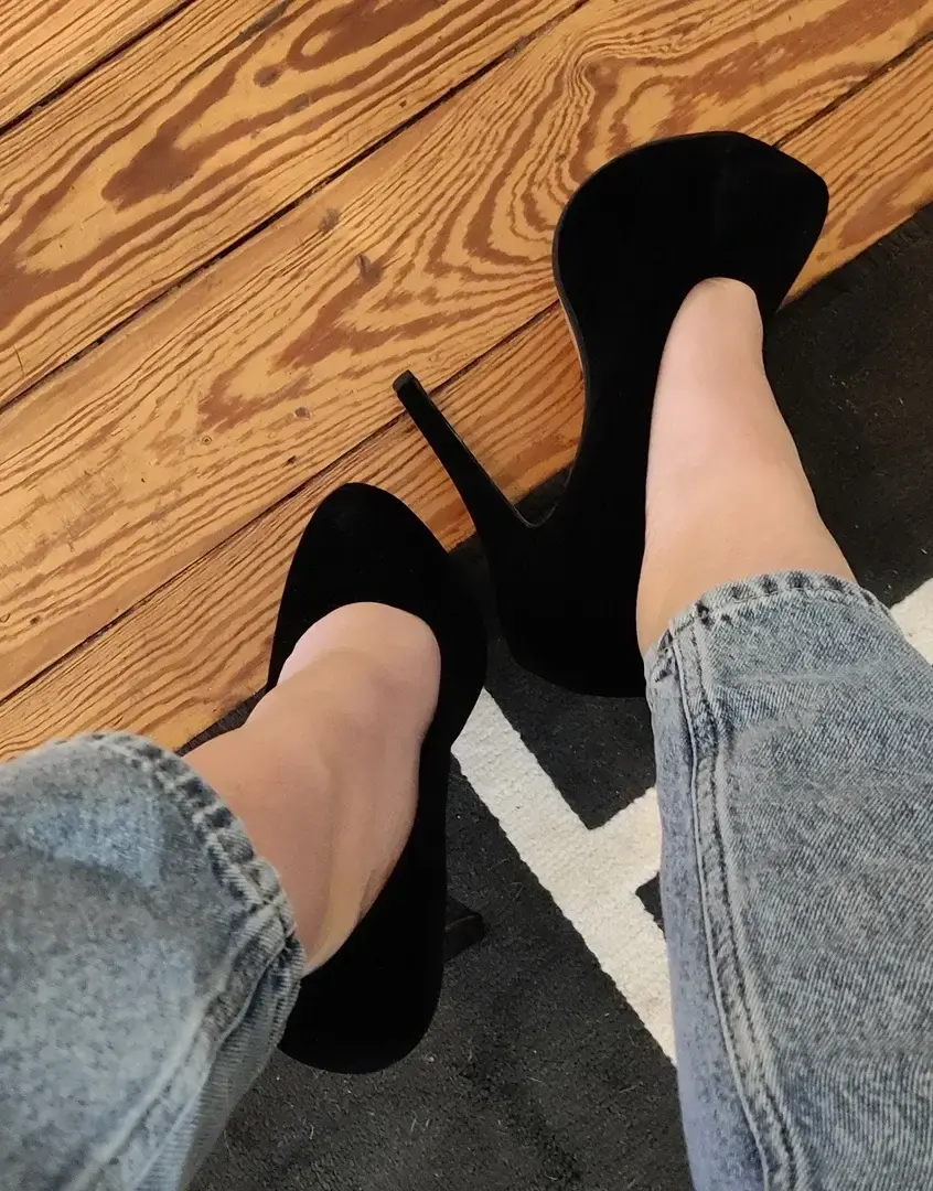 Leak & nude 1 — Chloee_feet