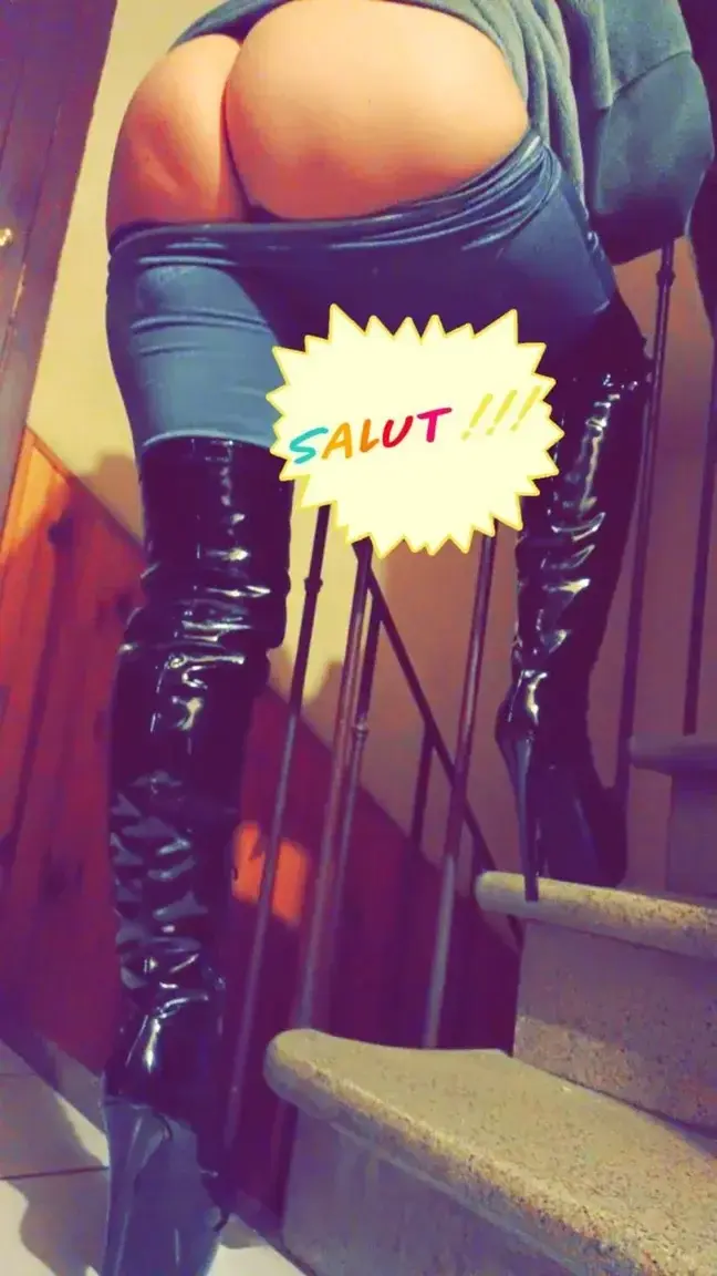 Leak & nude MYM — Luna_hard_fetichiste : « ❤MAGNIFIQUE FESSIER😍🔥🔞🥵 ❤ SALUT😘 » (MYM)