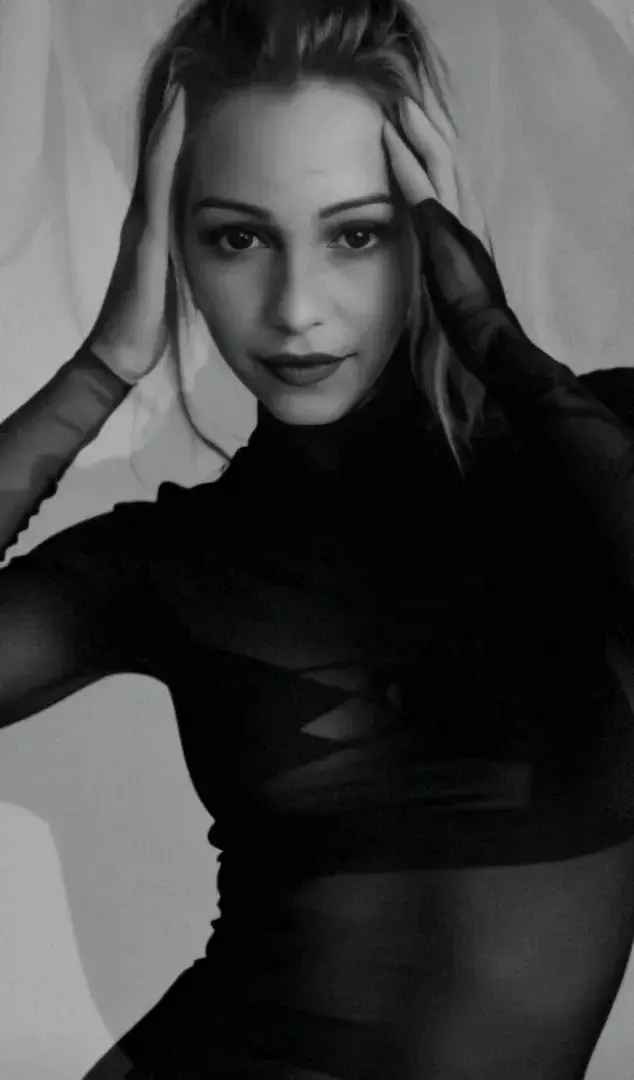 Leak public de Sophia_06_ — « Abo offre 😋 code: KISS 💋 😍!jolie sextape offert a l’abonnement +plein d’autres vidéos bien chaude sur ma page!🔥 » (nude) sur MYM