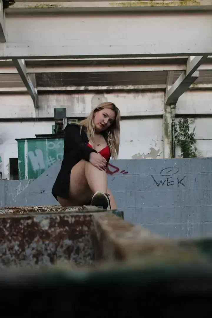 Leak & nude 4 — M20147