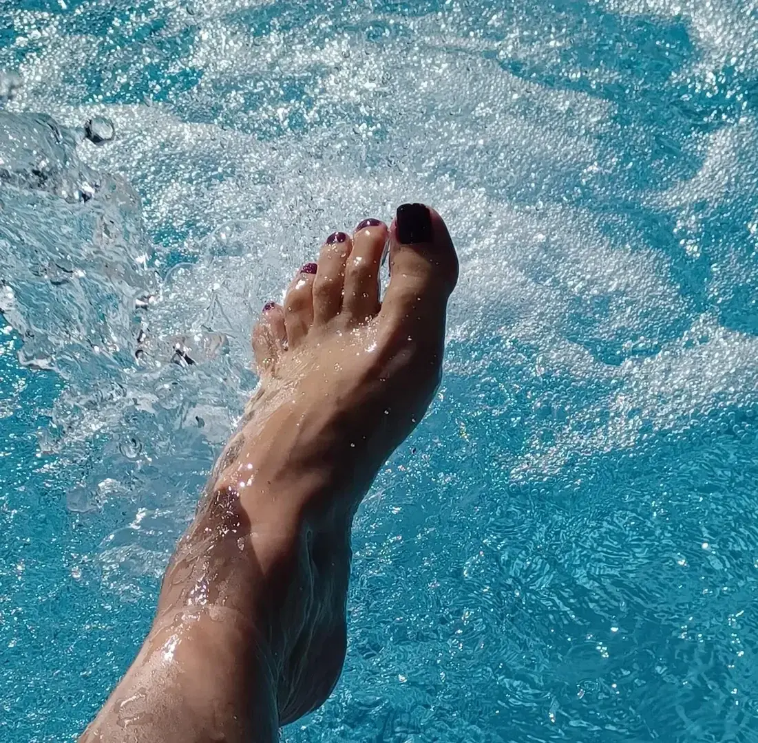 Leak & nude 7 — Lovely-feet-dream