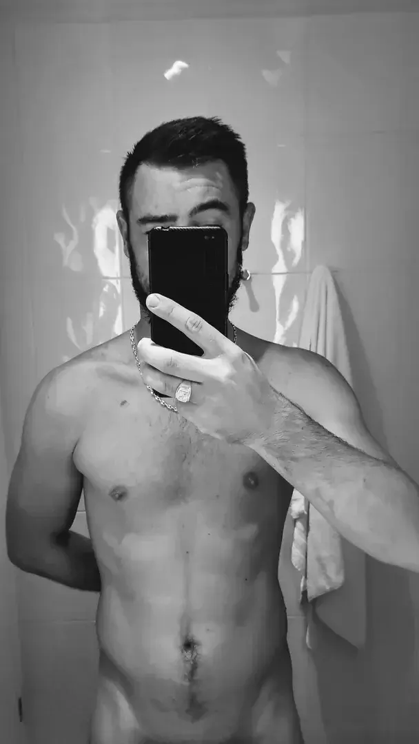 Leak & nude 3 — Tommysheby83