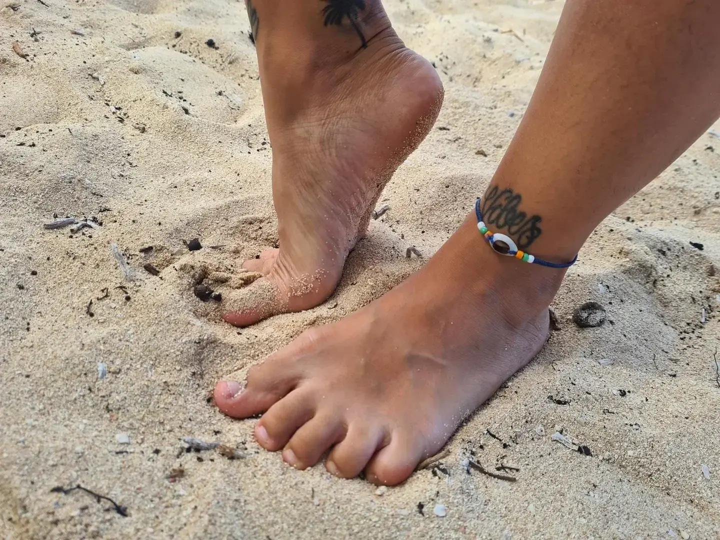Leak & nude 1 — Feetnessgirl