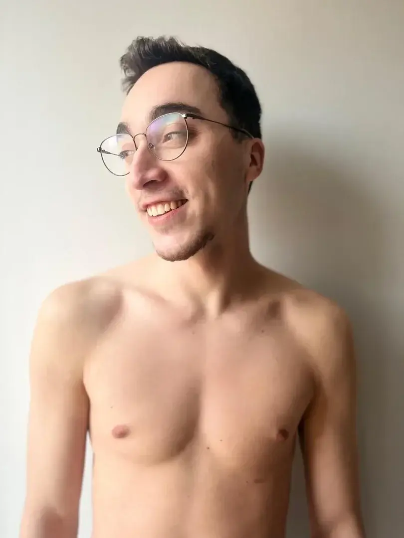 Leak & nude 2 — Scotty1