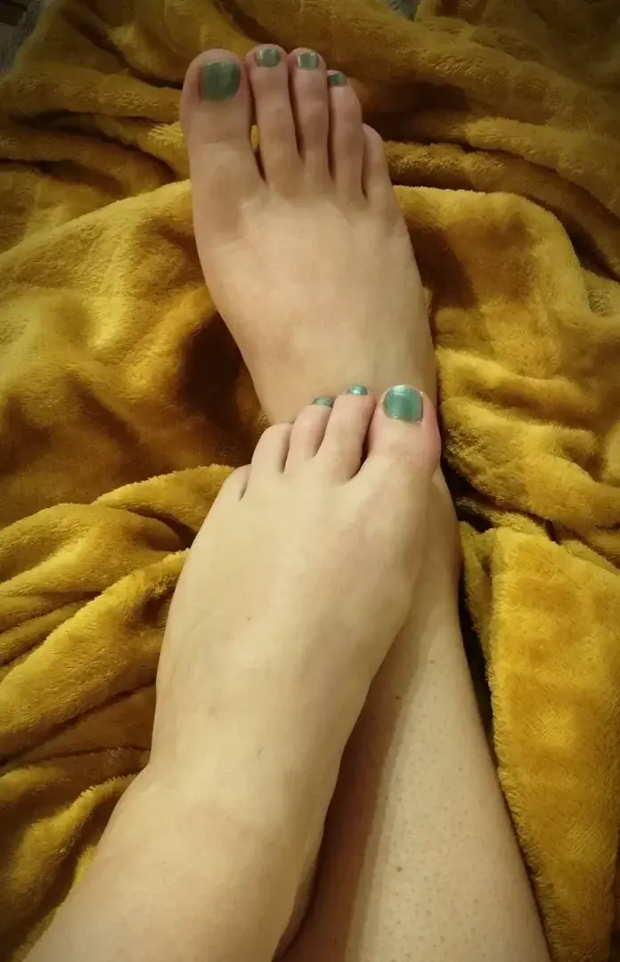 Leak & nude 1 — Naughty_toes