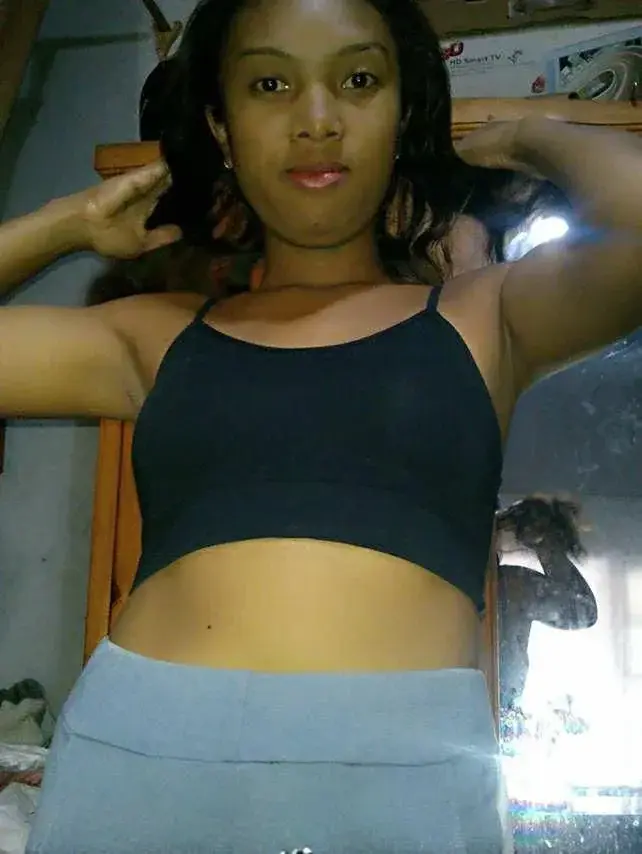 Je prépare quelque chose de spécial pour mes abonnés ce soir... ❤️‍🔥Qui est prêt à voir l'intégralité ? 😘