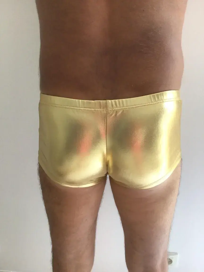 Leak & nude 6 — Piednaturellement