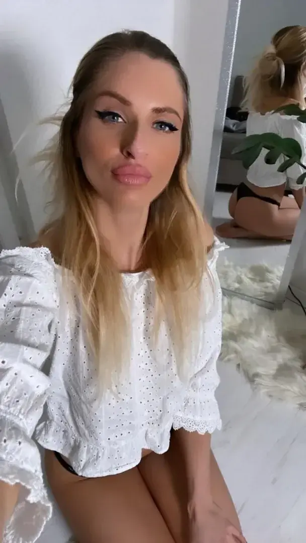 Skinnyblonde - Photo exclusive MYM 5 | French Modèles