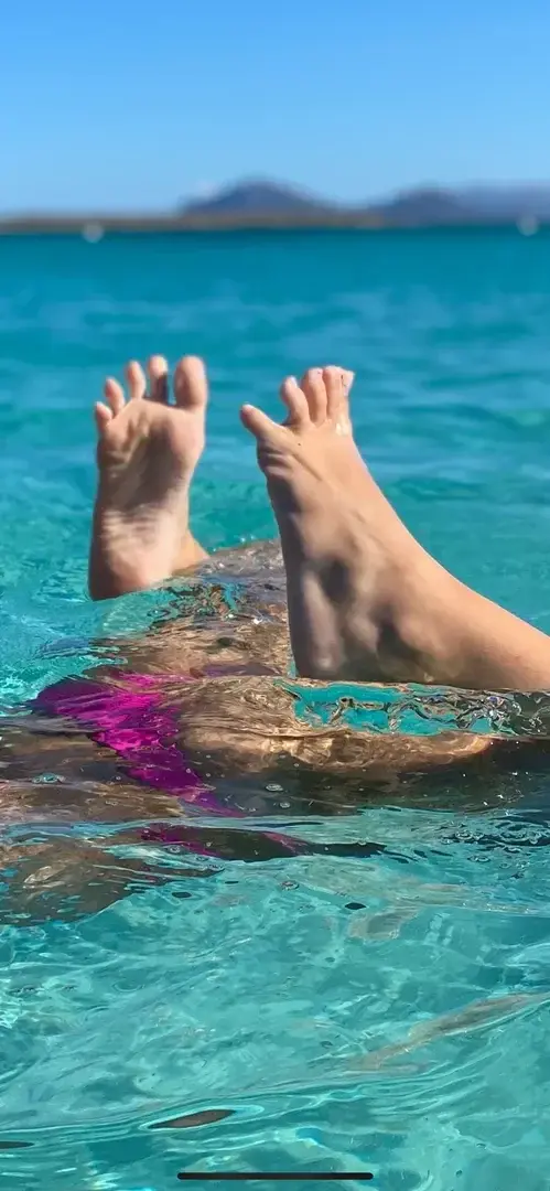 Leak & nude 5 — 2feet_nessgirls