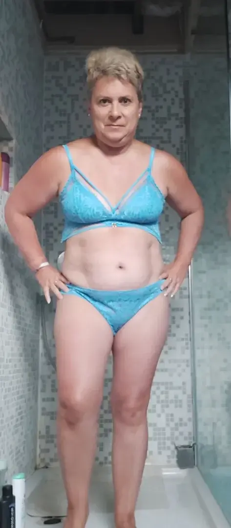 lingerie du jourA vos clavier mes loulousAbonner vous pour en voir plus ...Bisous coquins