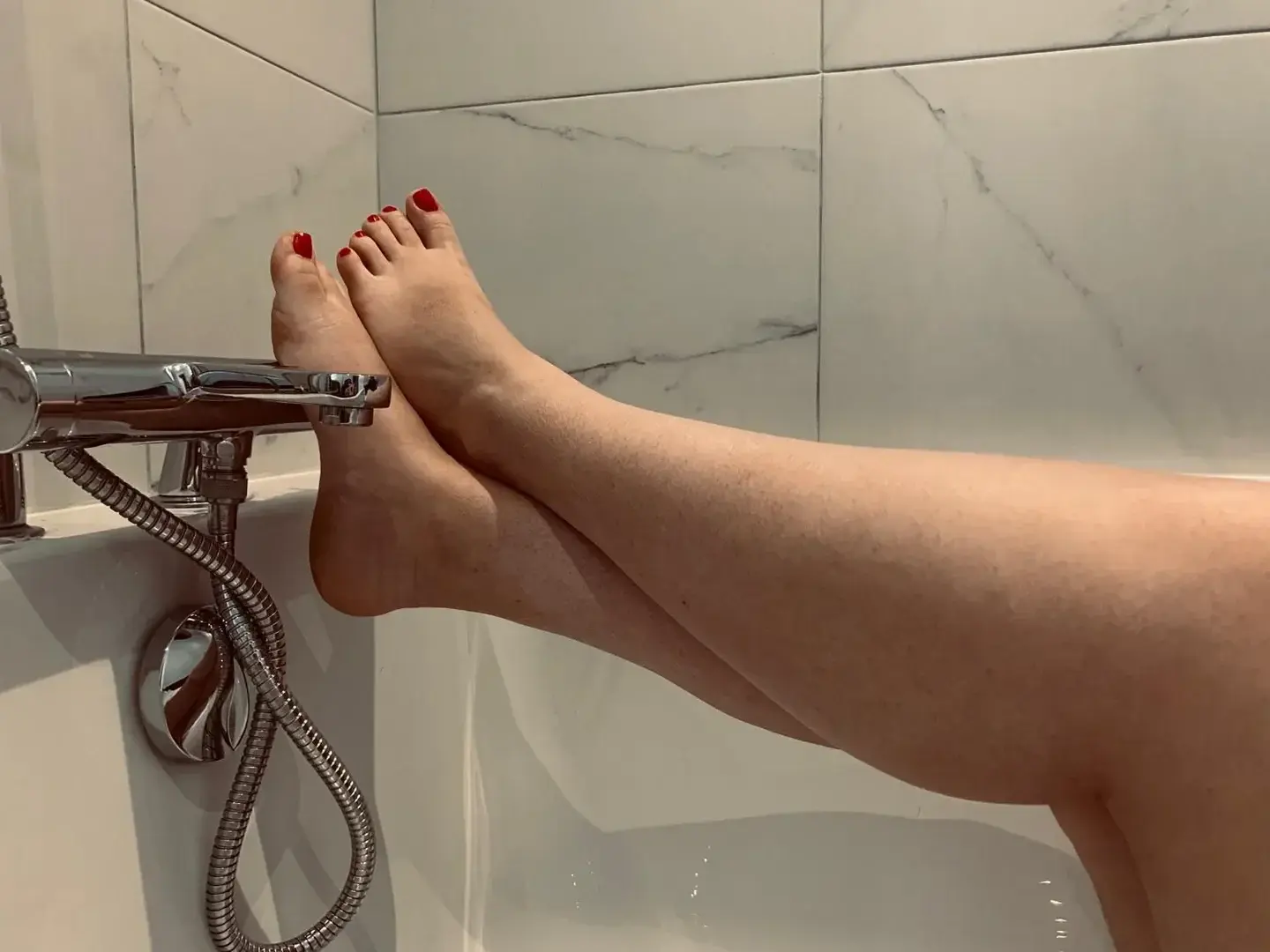 Leak & nude 1 — Bonnie_clyde_girls