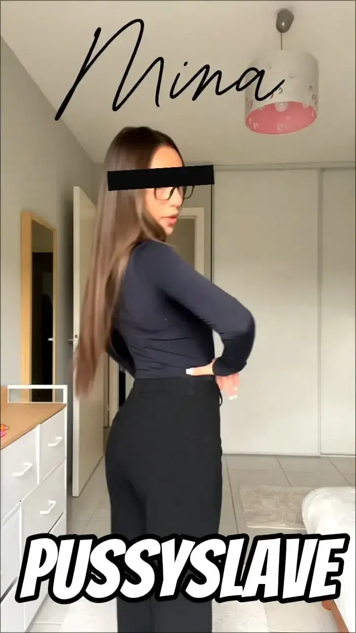 Leak & nude 3 — Pussyslave