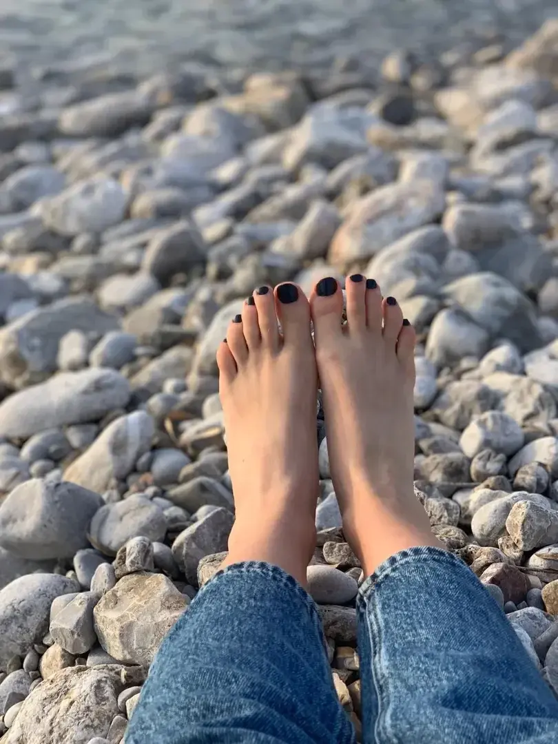 Leak & nude 4 — blondie2222