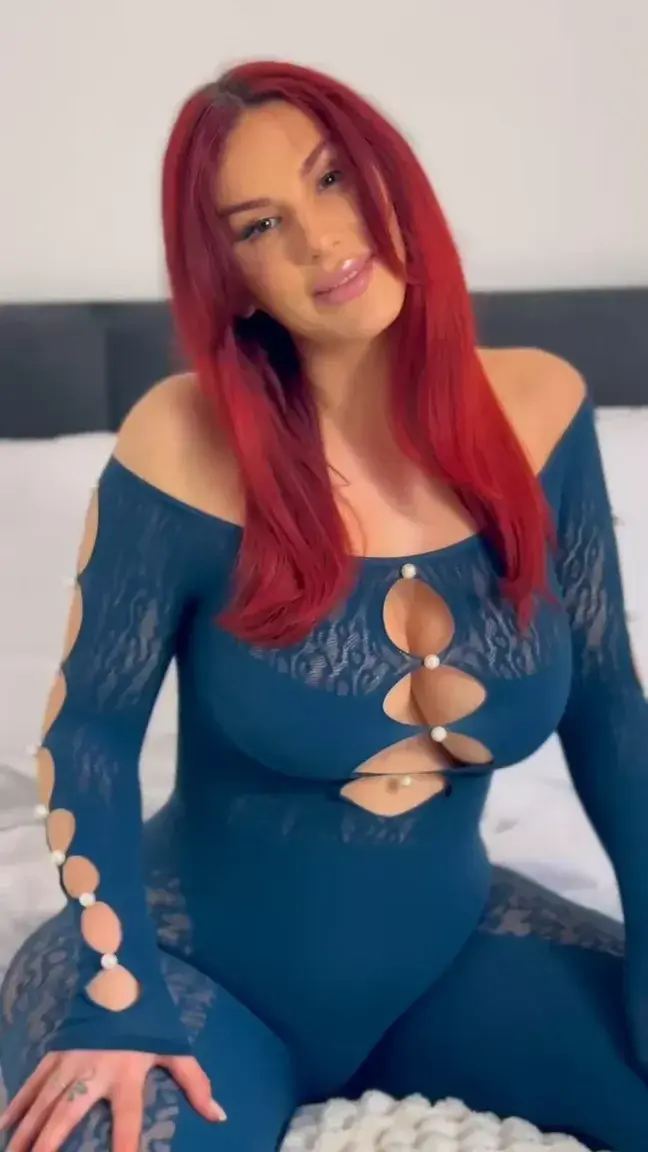 Red hair girl is like your favorite fruit, fresh, tasty and you want to more