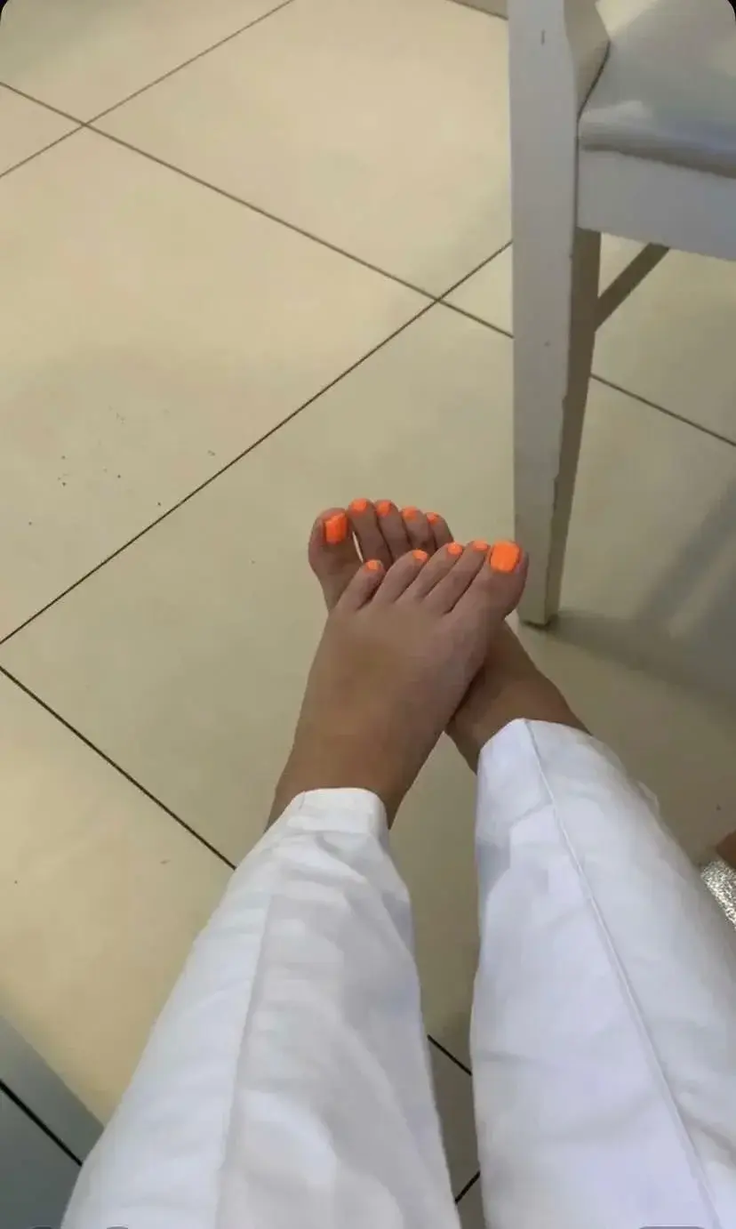 Leak & nude 1 — Nursesfoot