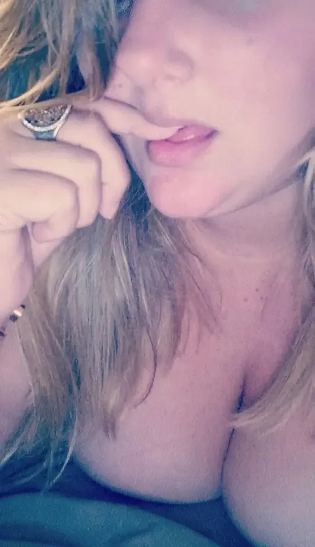 Leak & nude 2 — Paulinesiimplement