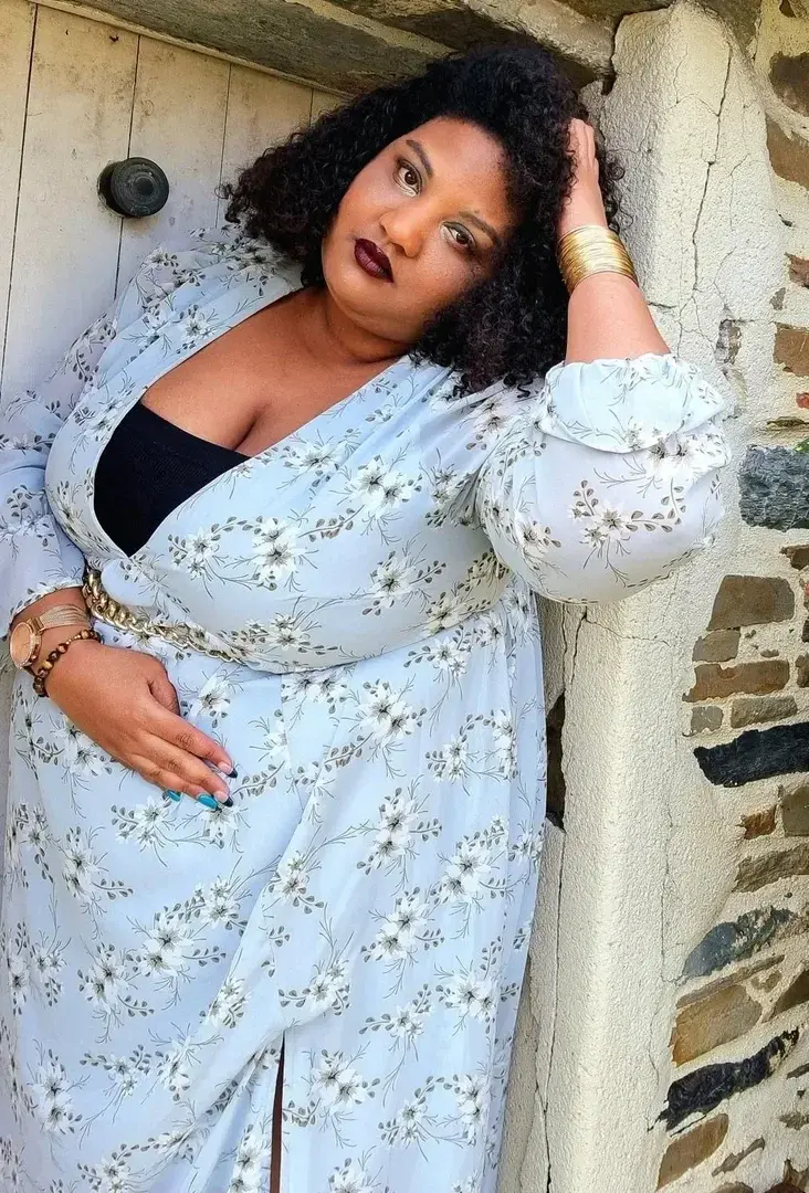 Leak & nude 2 — Mlcurvy35