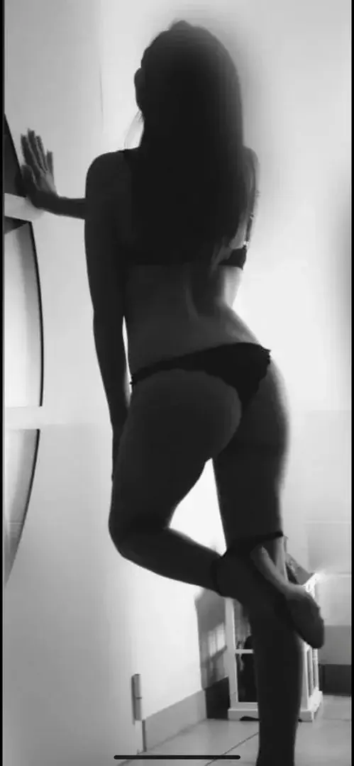 Leak & nude 1 — Papillon64