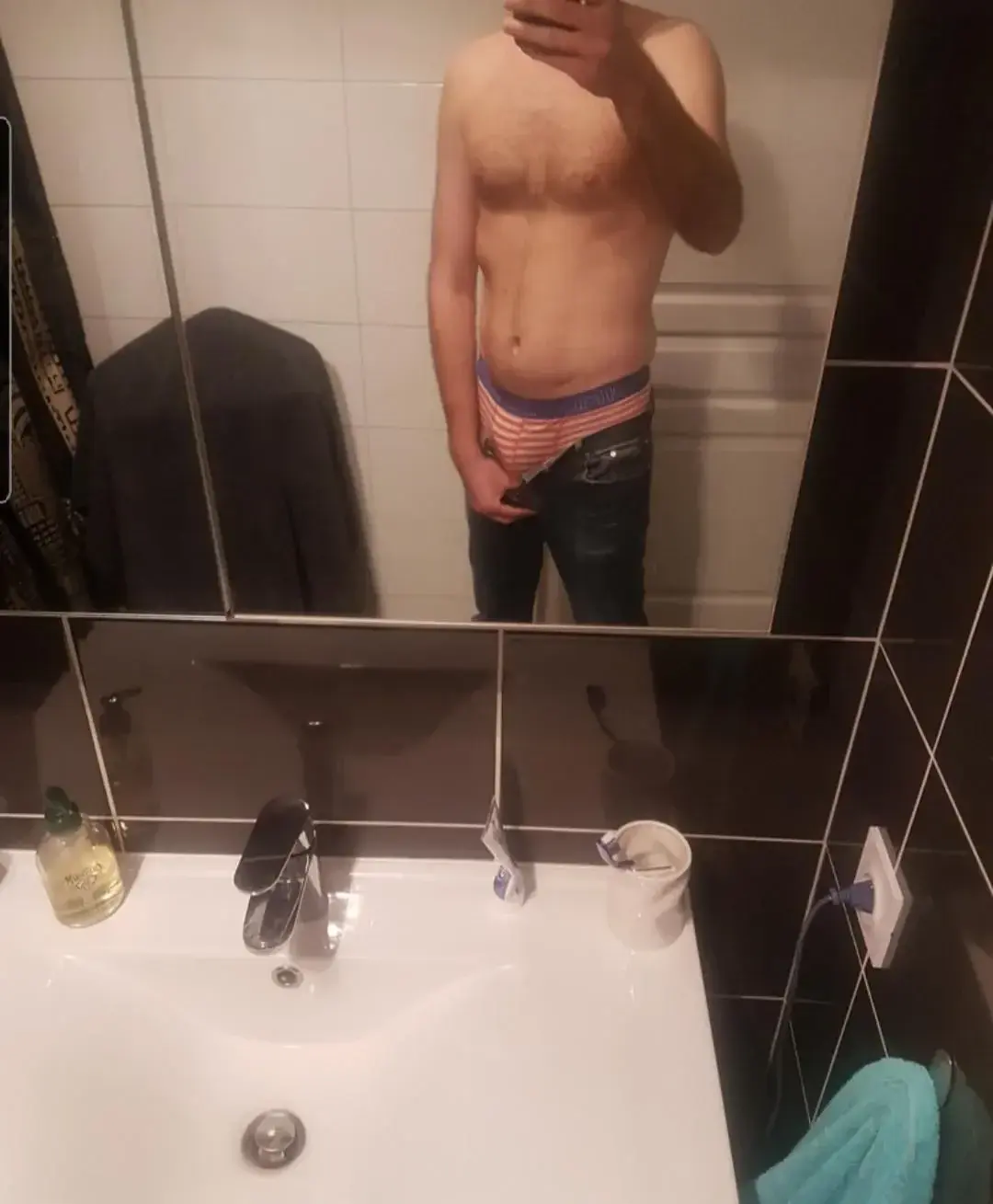 Avatar de charles_xxx