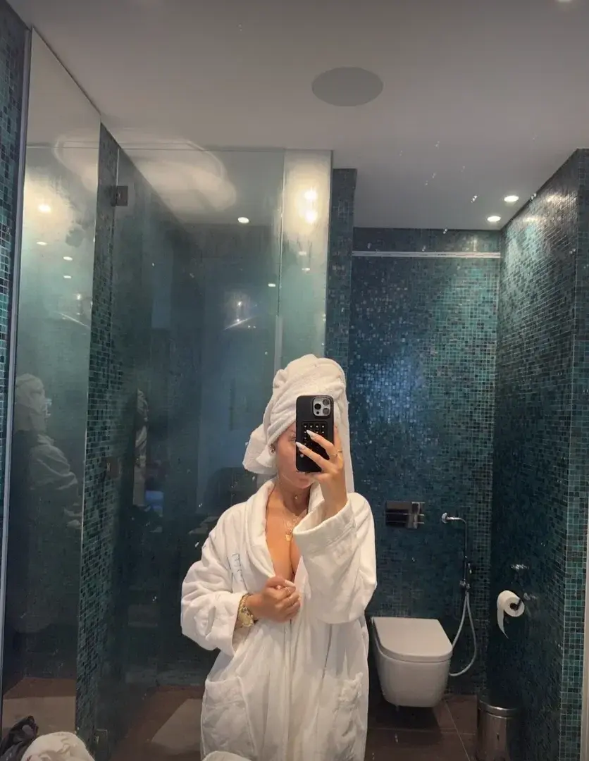 Morning babe 😍🙈🙈