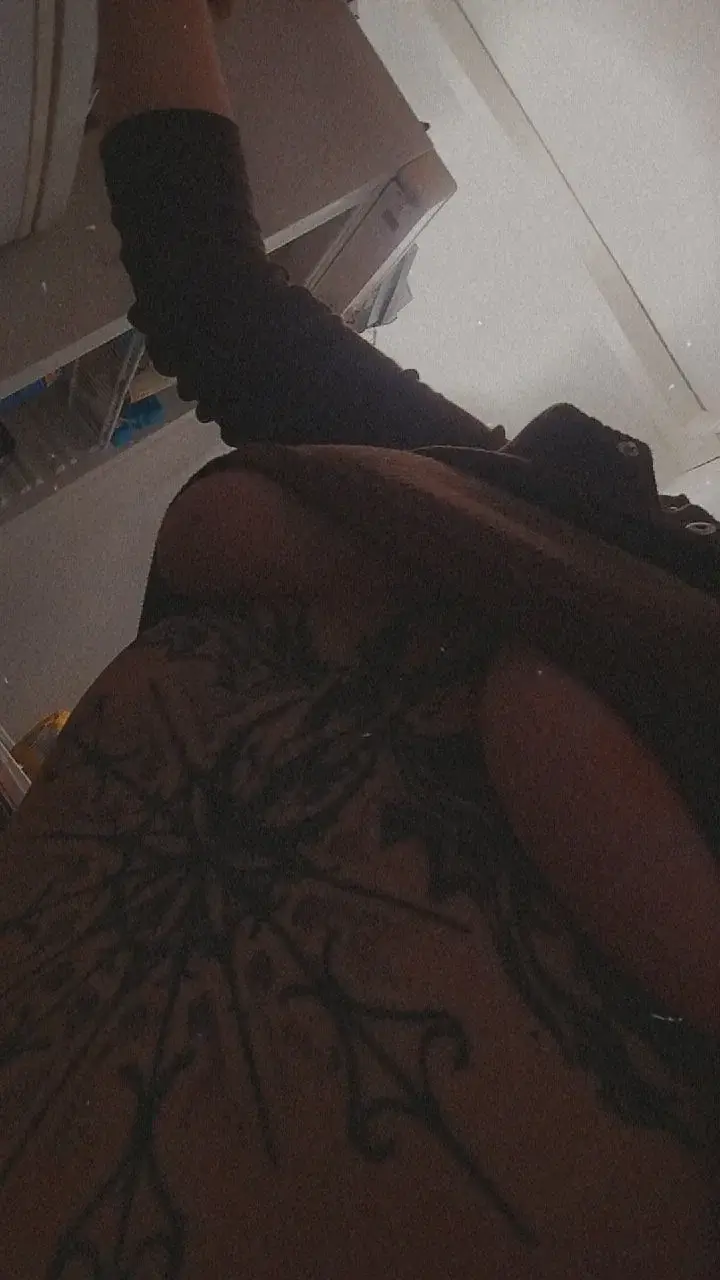 Ponyporn - Photo exclusive MYM 2 | French Modèles